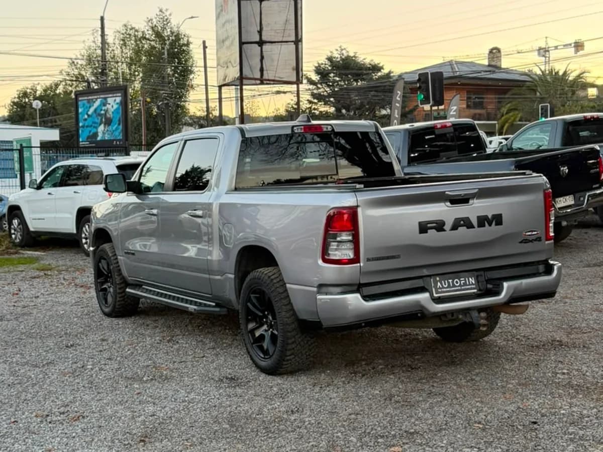 RAM 1500 3.6 3.6 4X4 QUAD CAB DOB. CAB. AT 4P 2020 - Imagen 6