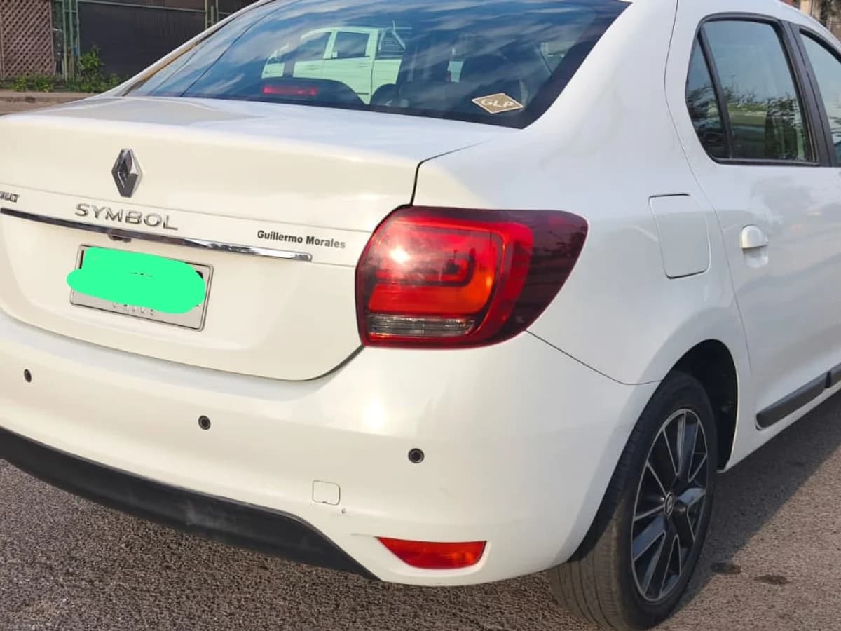 RENAULT Symbol 1.6 ZEN 4X2 GLP MT 4P 2020 - Imagen 5