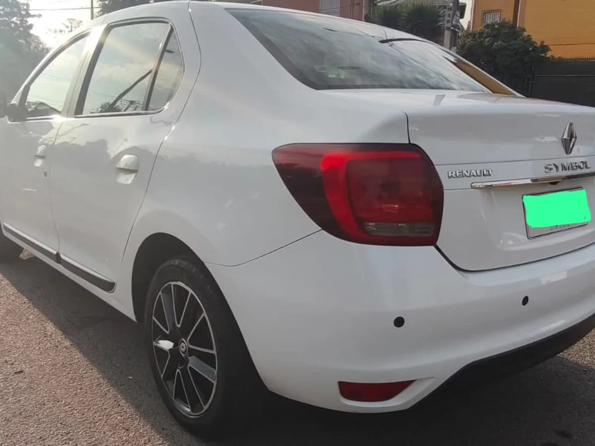 RENAULT Symbol 1.6 ZEN 4X2 GLP MT 4P 2020 - Imagen 6