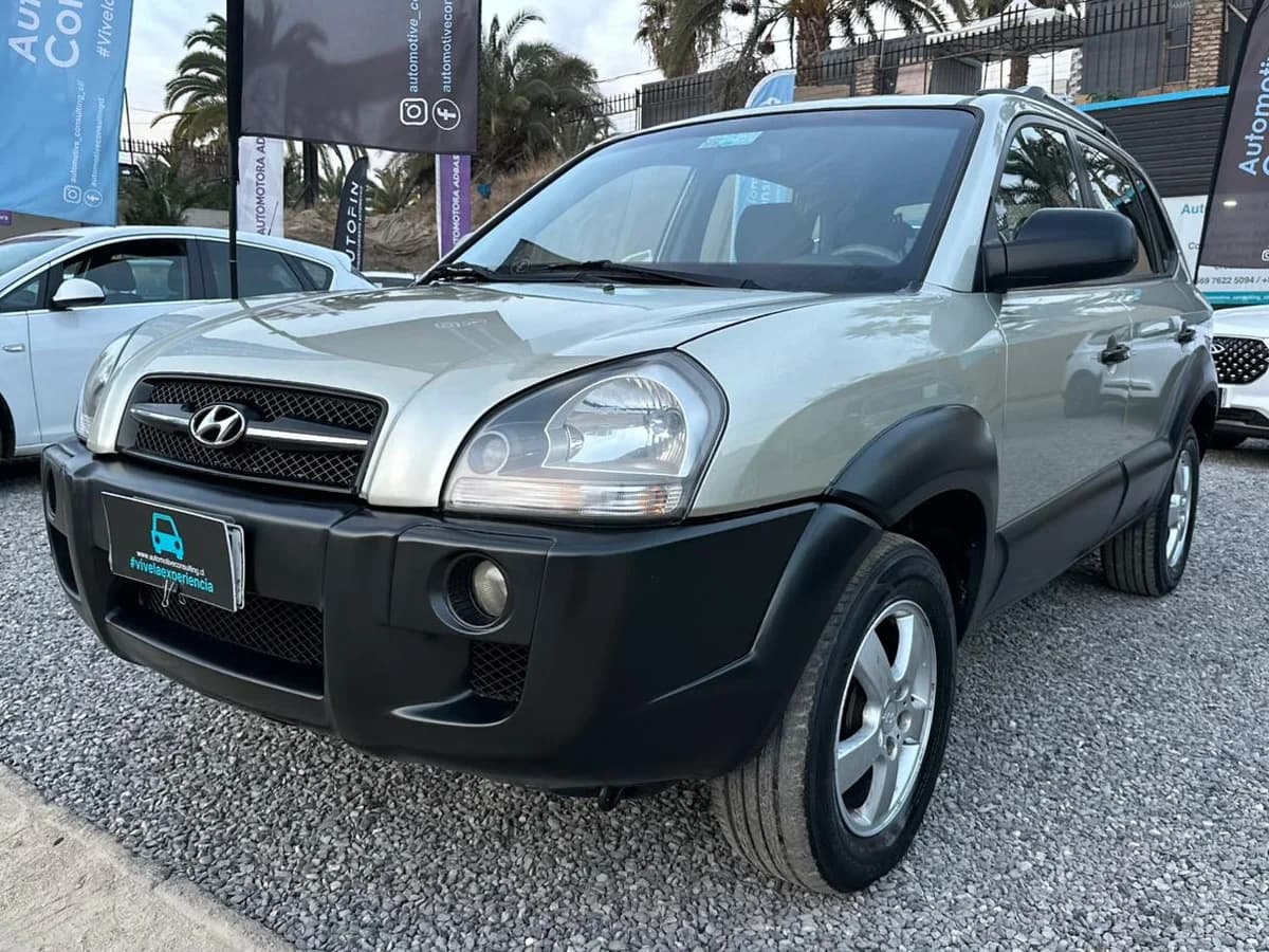 HYUNDAI Tucson GL 2.0 2006 - Imagen 1