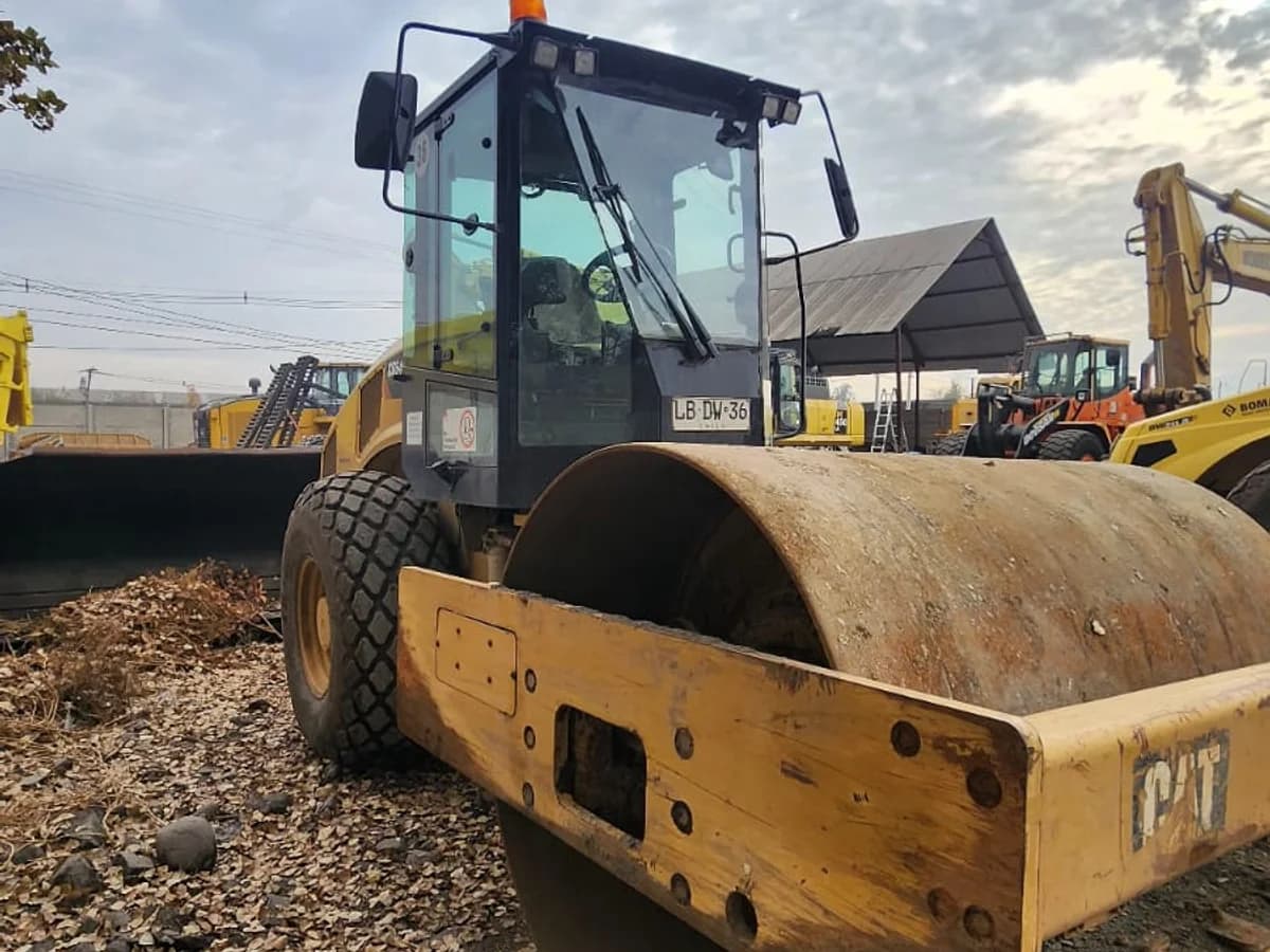 Caterpillar CS54B 2019 - Imagen 2