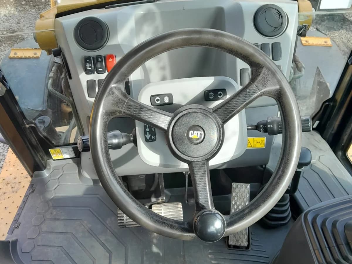 Caterpillar 416 2022 - Imagen 2