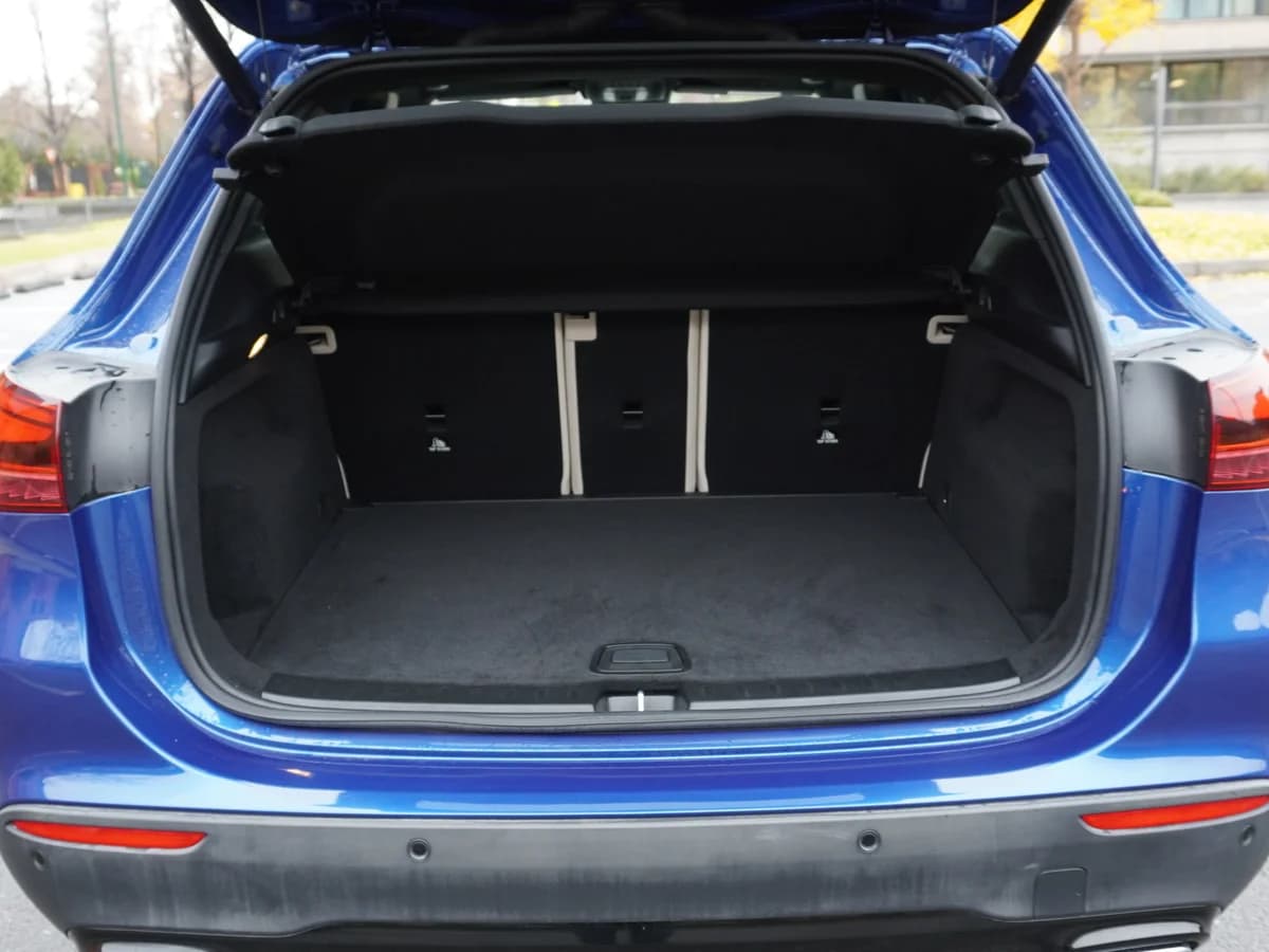 MERCEDES BENZ Gla 200 Progressive AT 2025 - Imagen 16