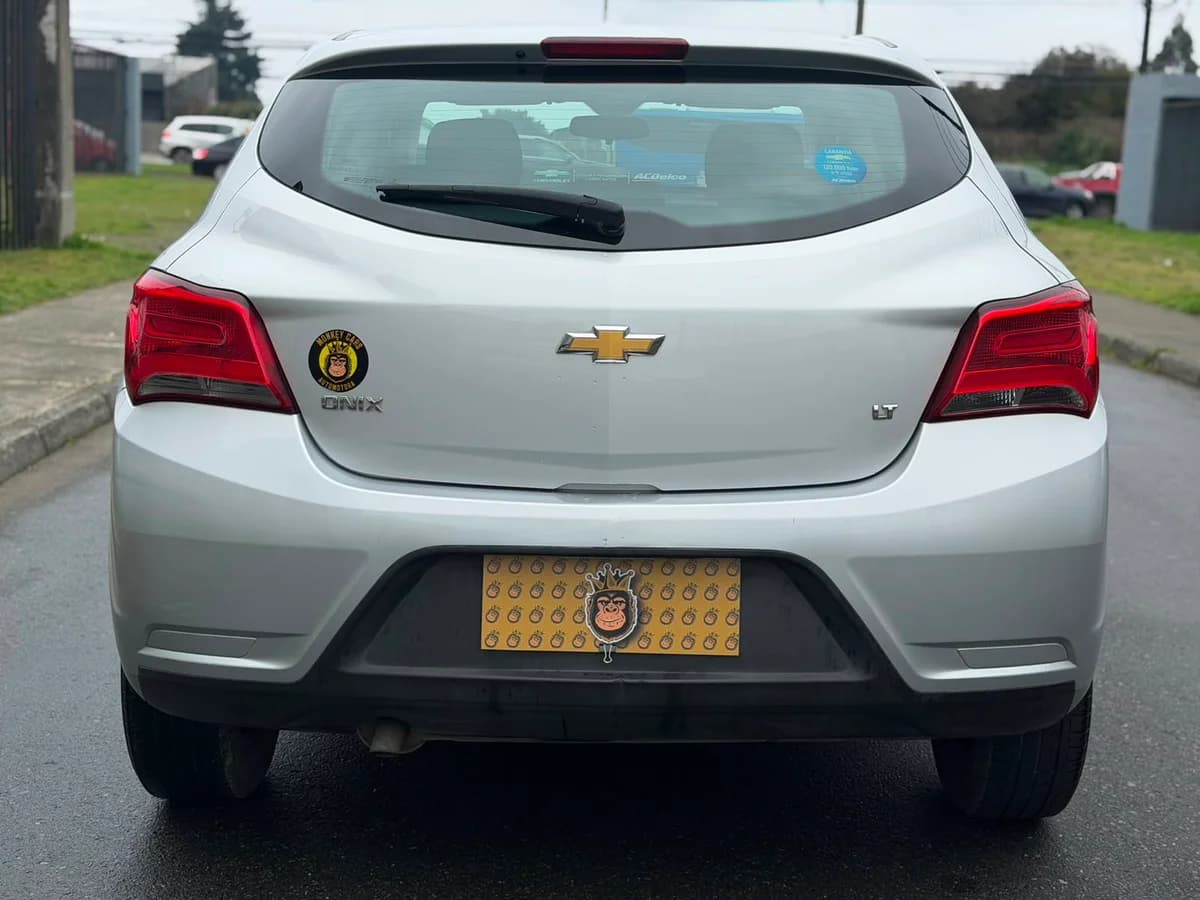 CHEVROLET Onix MT 2020 - Imagen 5