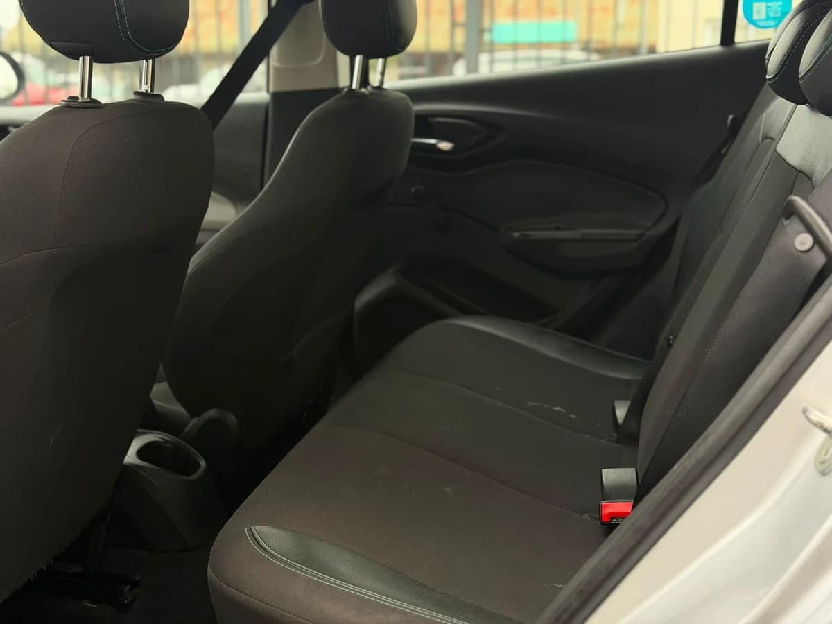 CHEVROLET Onix MT 2020 - Imagen 10