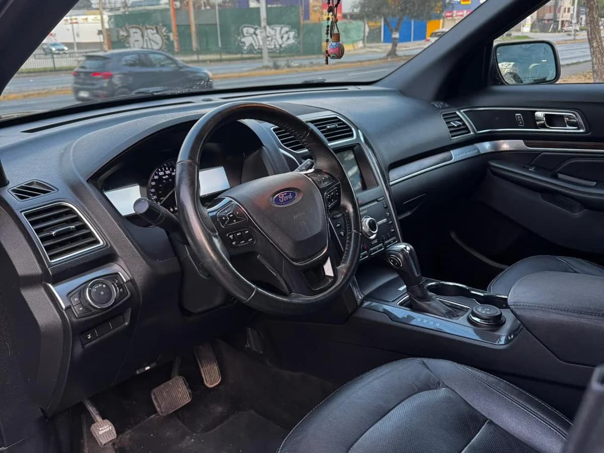 FORD Explorer 2019 - Imagen 8