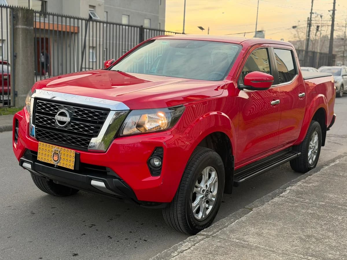 NISSAN Navara XE DIESEL 4X4 DOB.CAB. MT 4P 2024 - Imagen 3