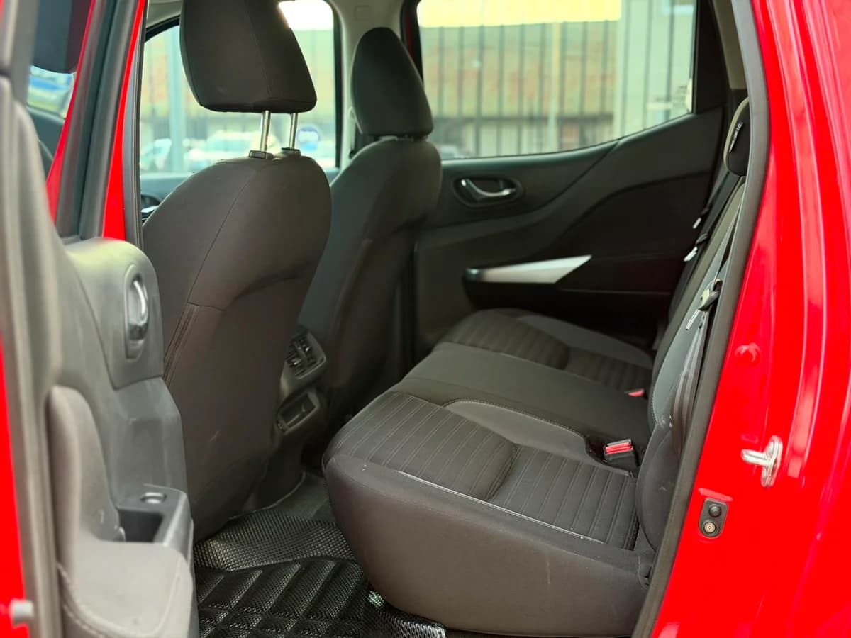 NISSAN Navara XE DIESEL 4X4 DOB.CAB. MT 4P 2024 - Imagen 13