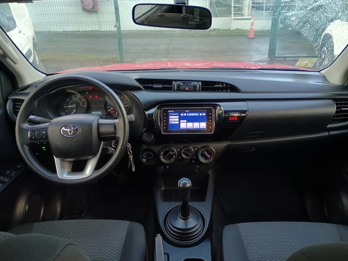 TOYOTA Hilux 4x4 2021 - Imagen 5