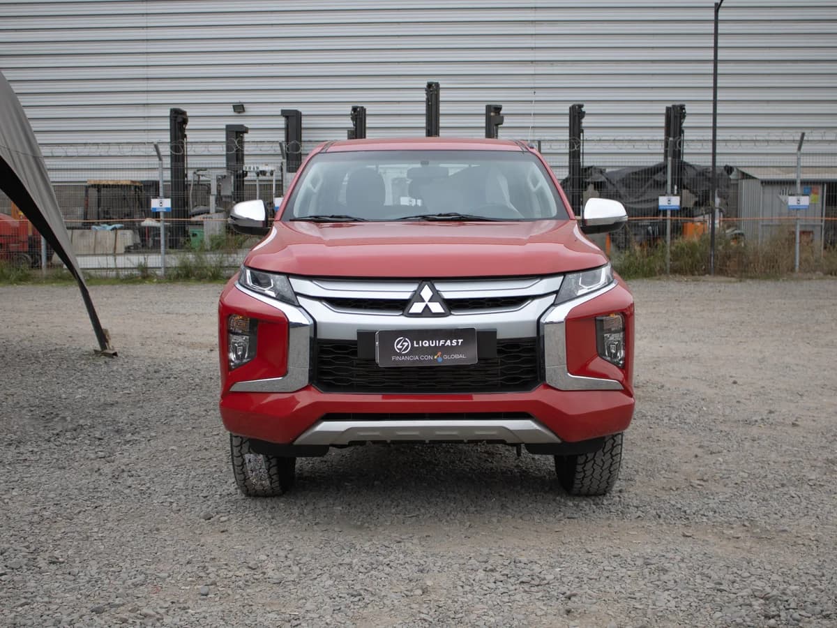 MITSUBISHI L200 CRT - Imagen 2