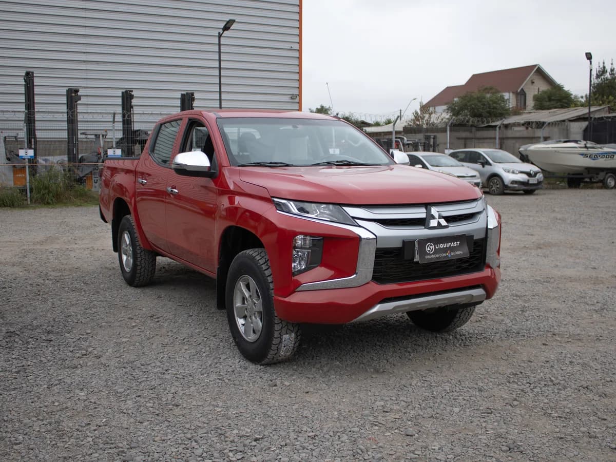 MITSUBISHI L200 CRT - Imagen 3