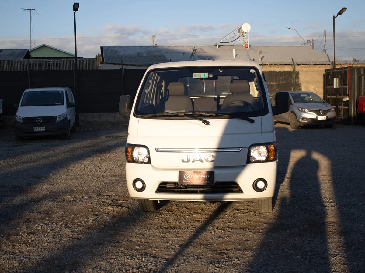 JAC X200 2.0 - Imagen 2