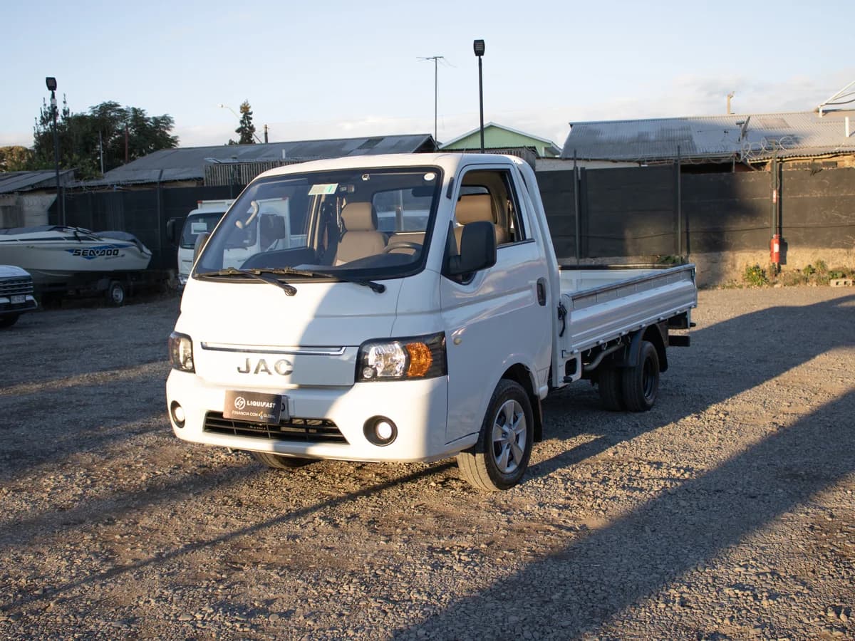 JAC X200 2.0 - Imagen 3