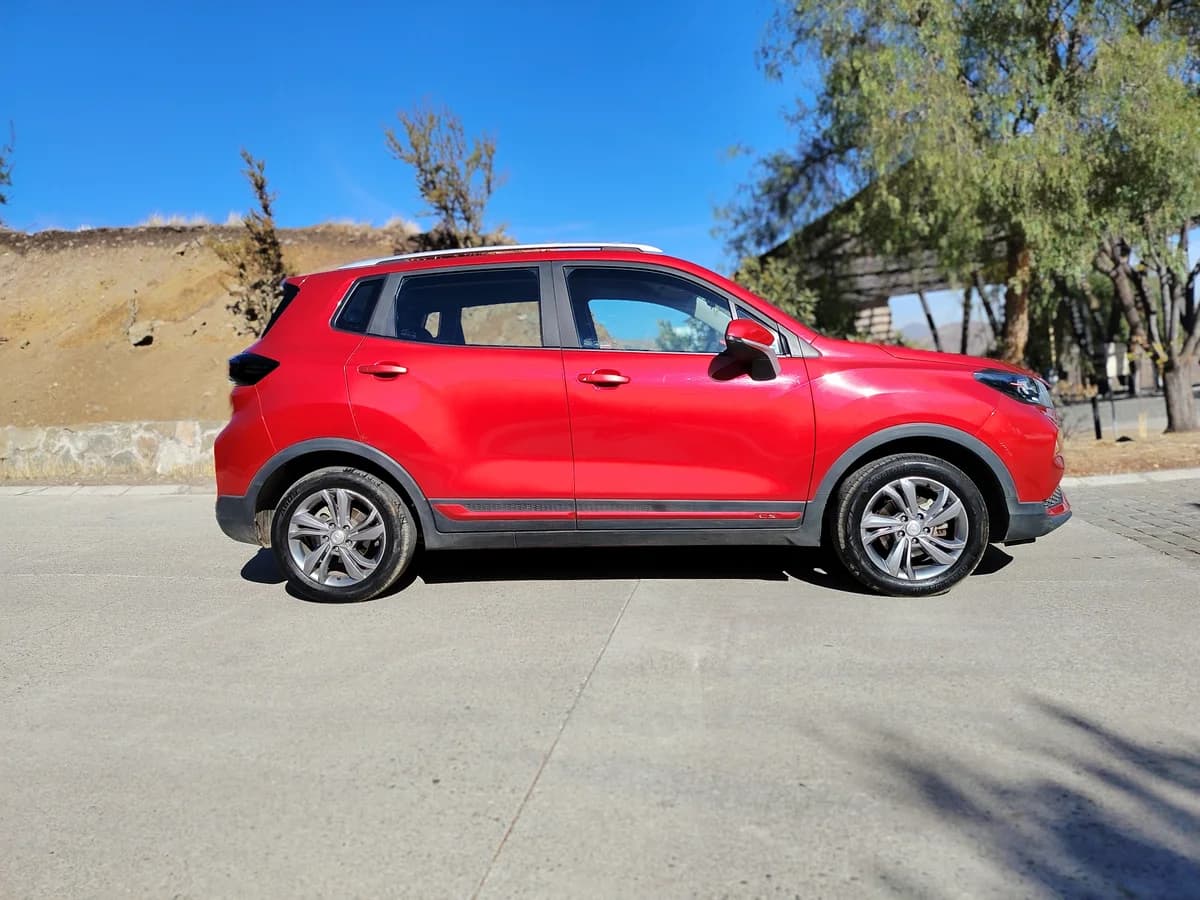 CHANGAN Cs15 1.5 COMFORT 4X2 MT 5P 2025 - Imagen 6