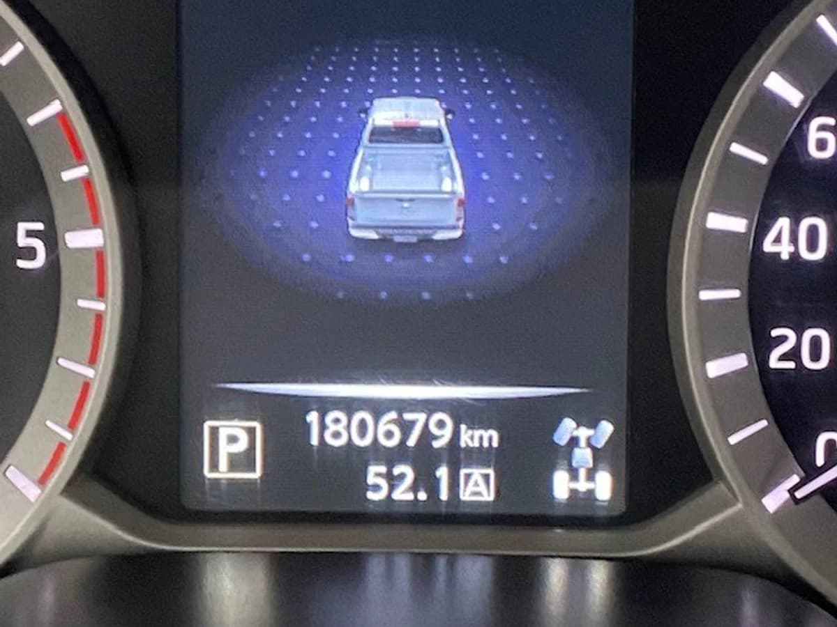 NISSAN NP300 4x4 2.3 Autom. 1 dueño. 2019 - Imagen 22