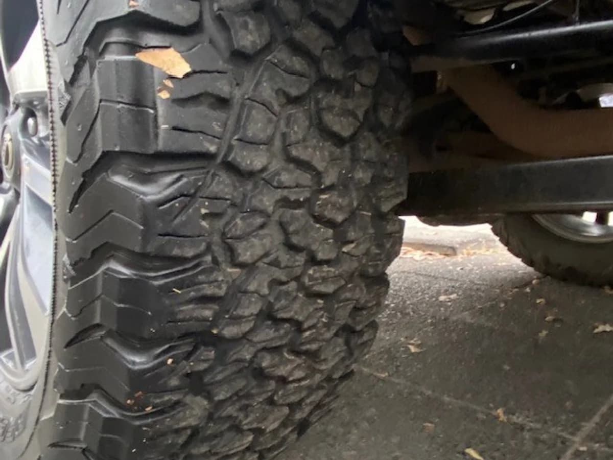 NISSAN NP300 4x4 2.3 Autom. 1 dueño. 2019 - Imagen 11