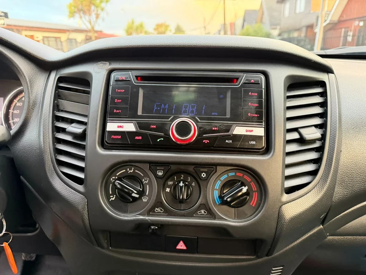 MITSUBISHI L200 KATANA CRT 4X4 2.4 2022 - Imagen 15