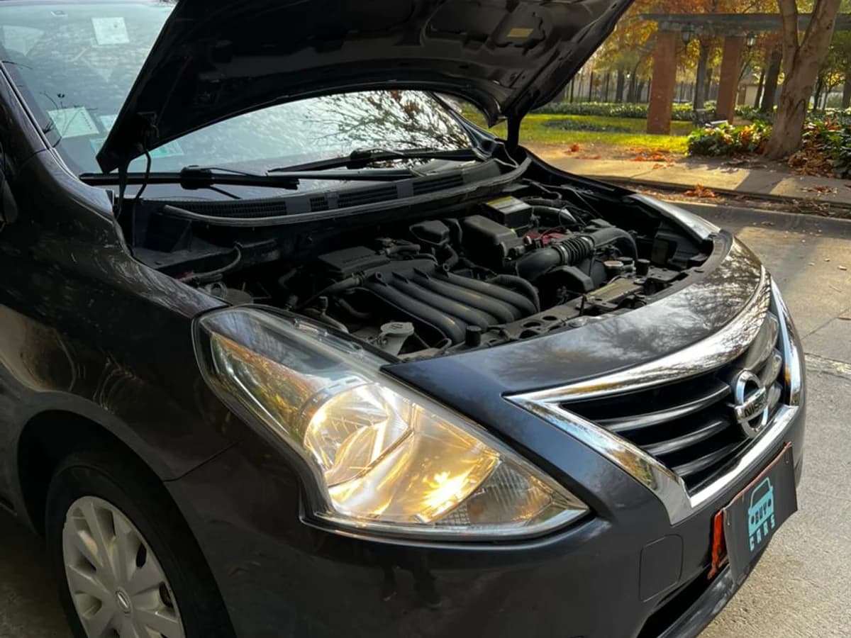 Nissan Versa 1.6L MT TAXI EJECUTIVO año 2016 - Imagen 10