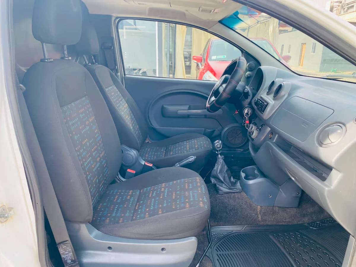 RAM VAN 700 RAPID 4X2 2019 - Imagen 4