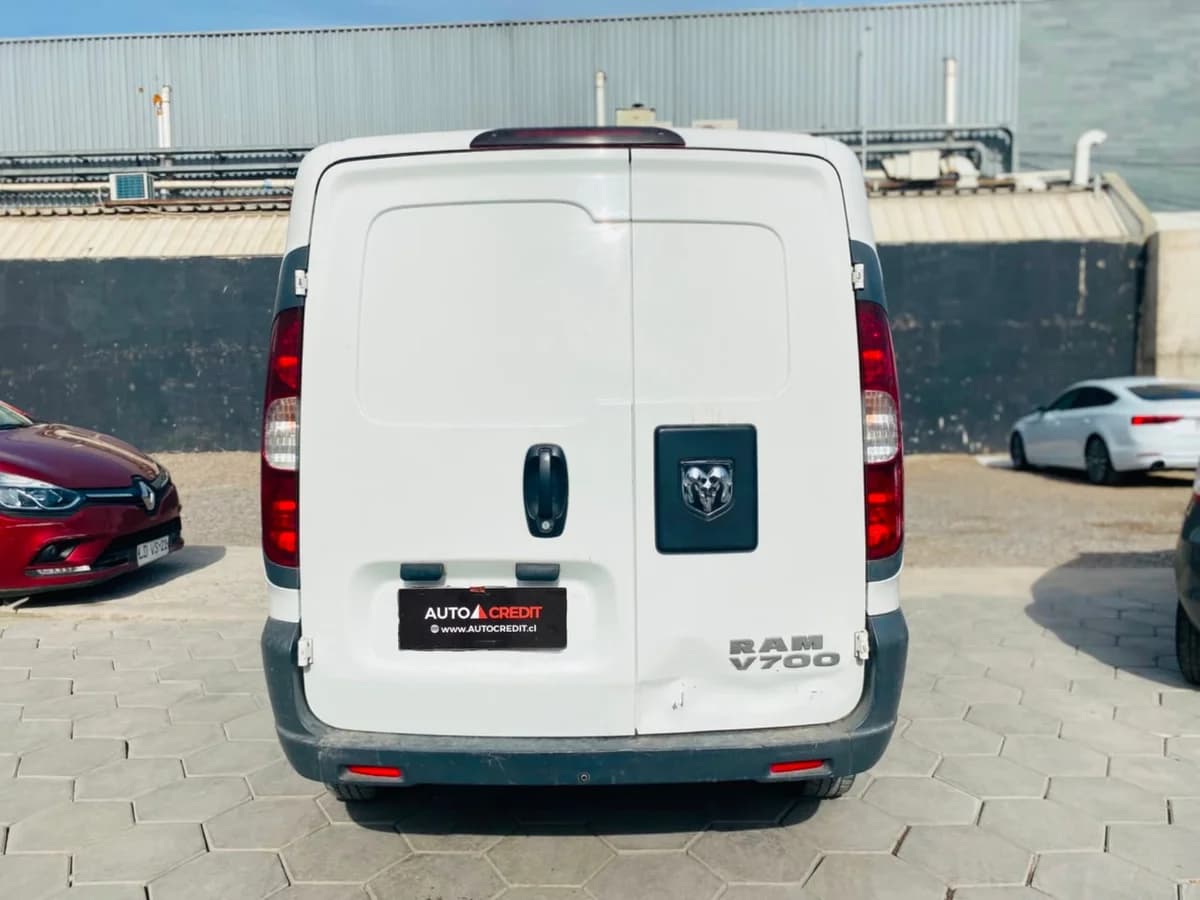 RAM VAN 700 RAPID 4X2 2019 - Imagen 6