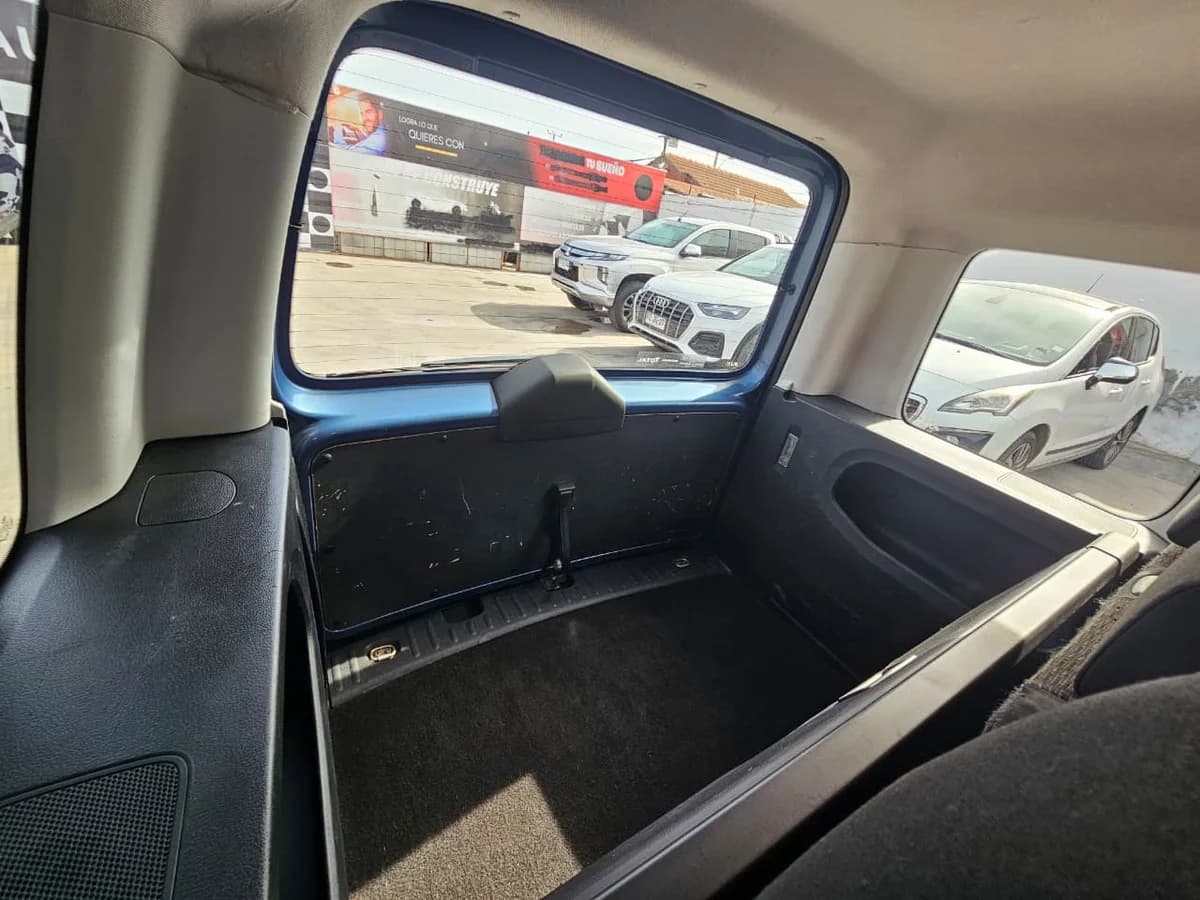 VOLKSWAGEN CADDY KOMBI 1.6 2017 - Imagen 6