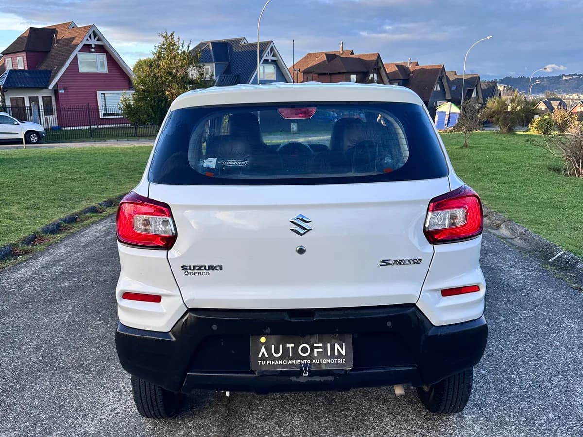 SUZUKI S-Presso GLX 1.0 2022 - Imagen 6