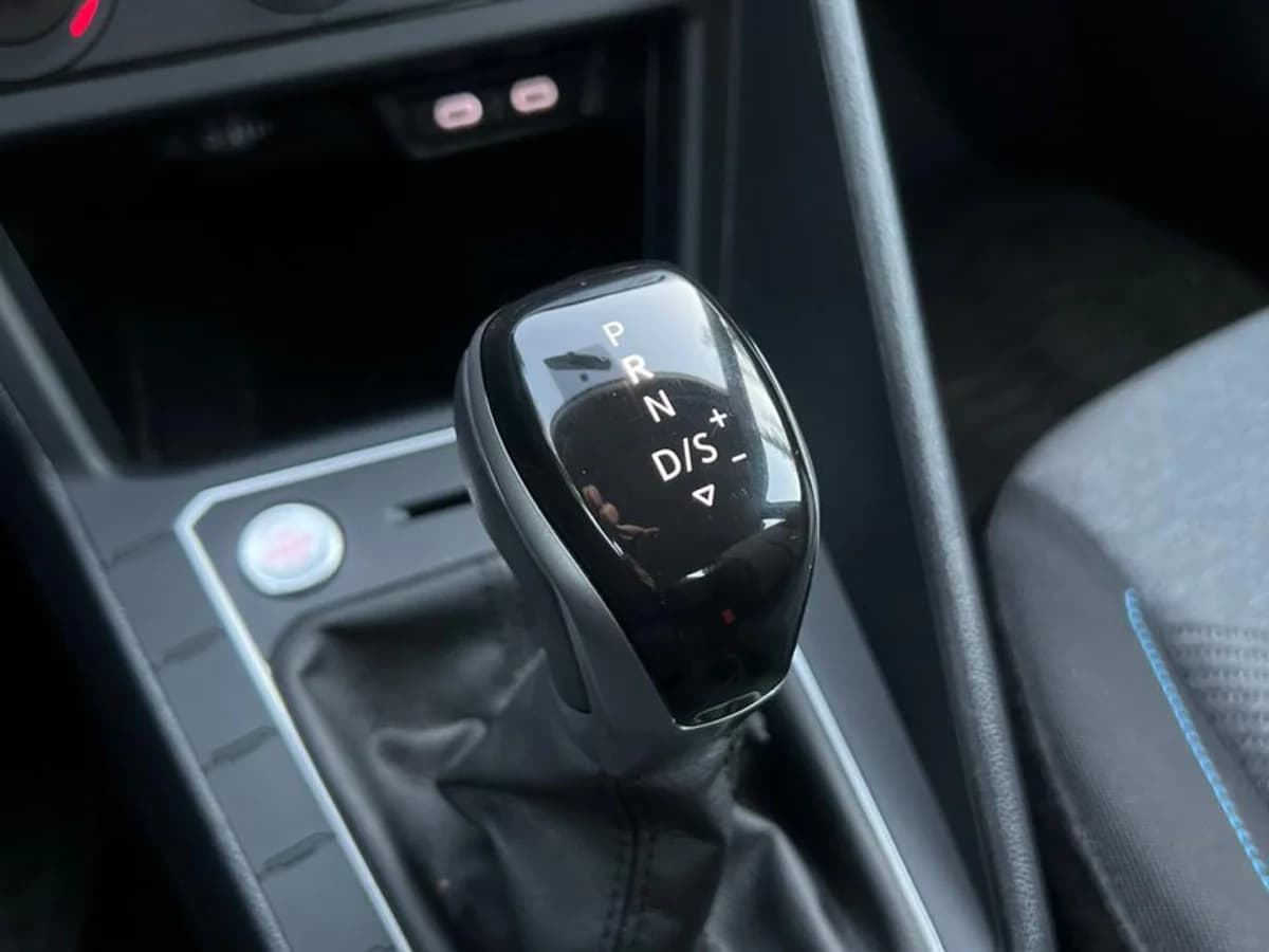 VOLKSWAGEN Nivus COMFORTLINE 4X2 AT 5P 2026 - Imagen 15