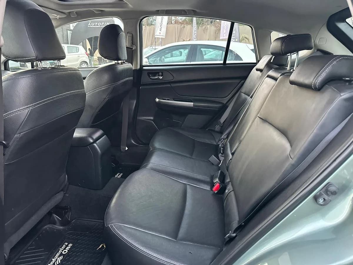 SUBARU Xv 2.0I CVT AWD LIMITED UNICO DUENO 2015 - Imagen 2