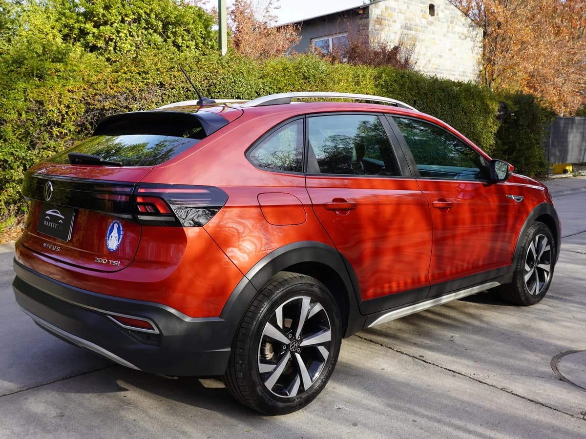 VOLKSWAGEN Nivus Highline 2023 - Imagen 5