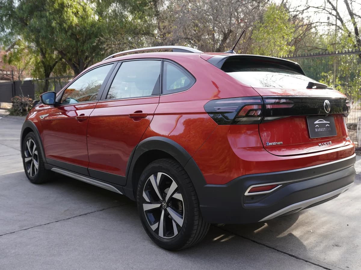 VOLKSWAGEN Nivus Highline 2023 - Imagen 7