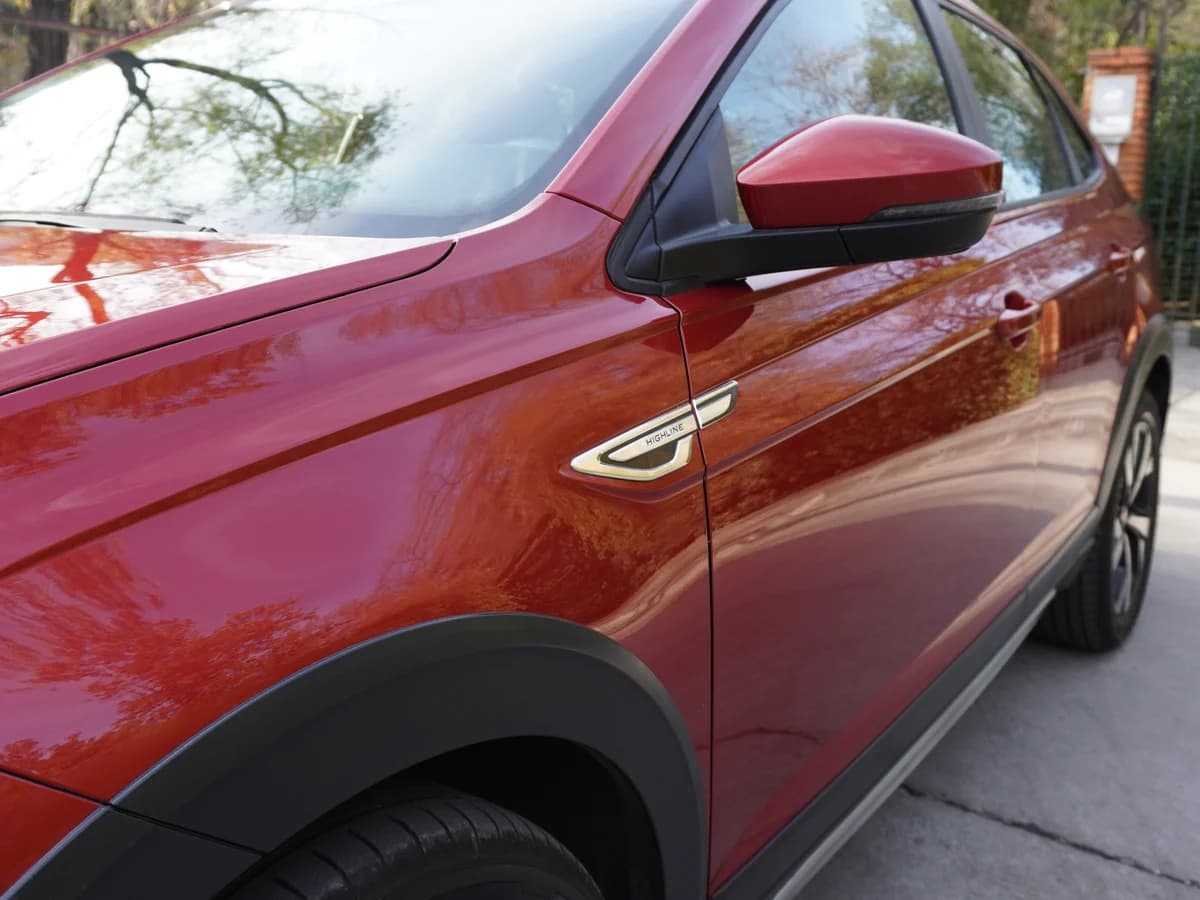 VOLKSWAGEN Nivus Highline 2023 - Imagen 11