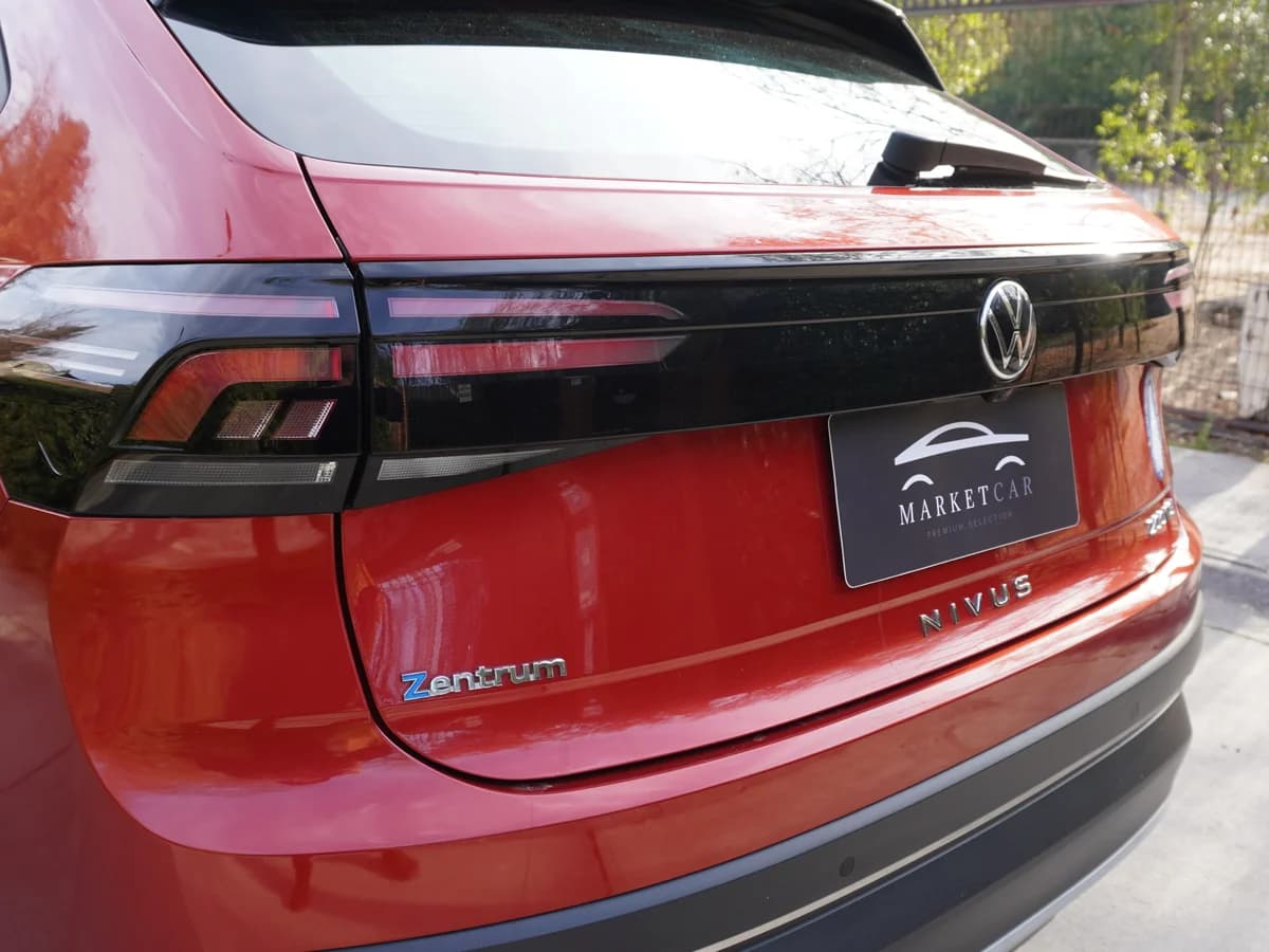 VOLKSWAGEN Nivus Highline 2023 - Imagen 18