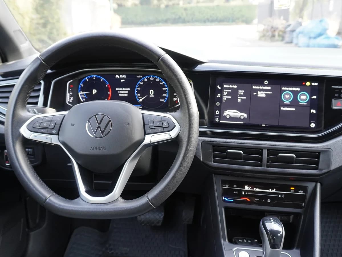 VOLKSWAGEN Nivus Highline 2023 - Imagen 23