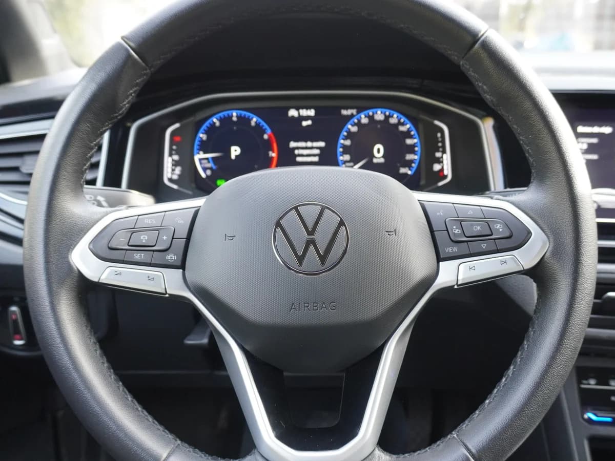 VOLKSWAGEN Nivus Highline 2023 - Imagen 24