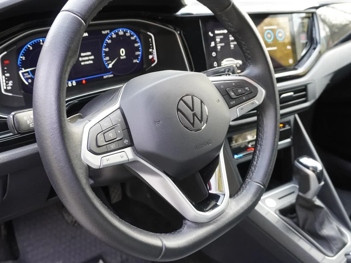 VOLKSWAGEN Nivus Highline 2023 - Imagen 29