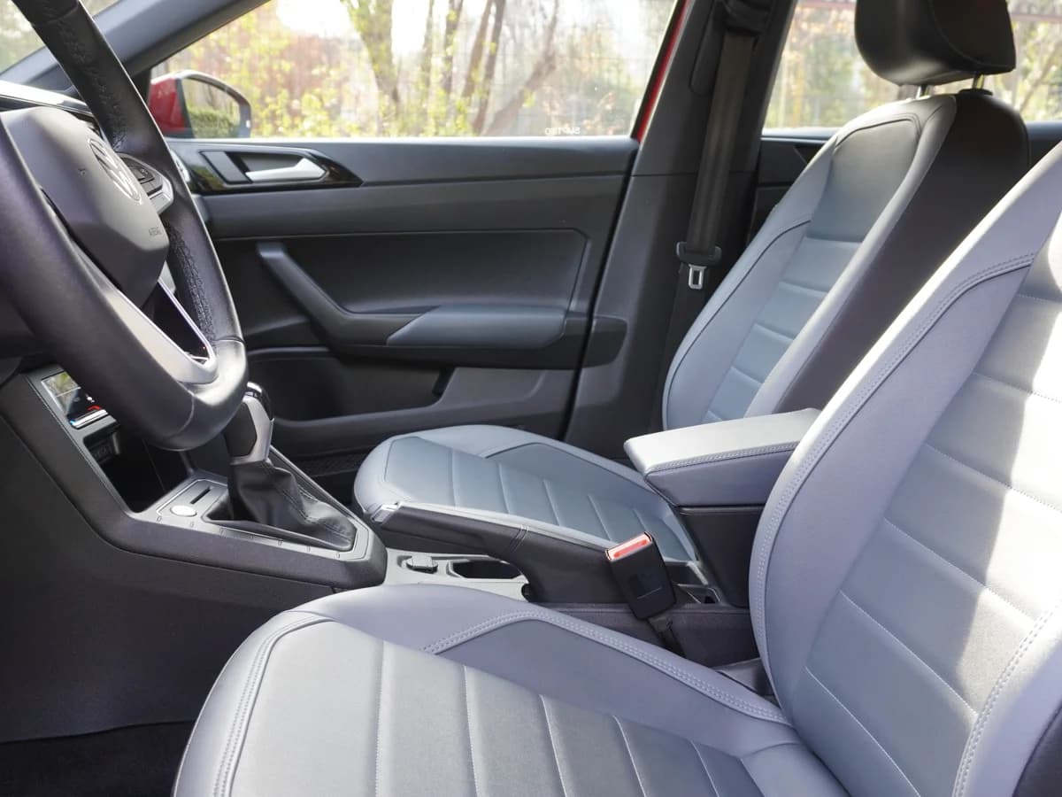 VOLKSWAGEN Nivus Highline 2023 - Imagen 30