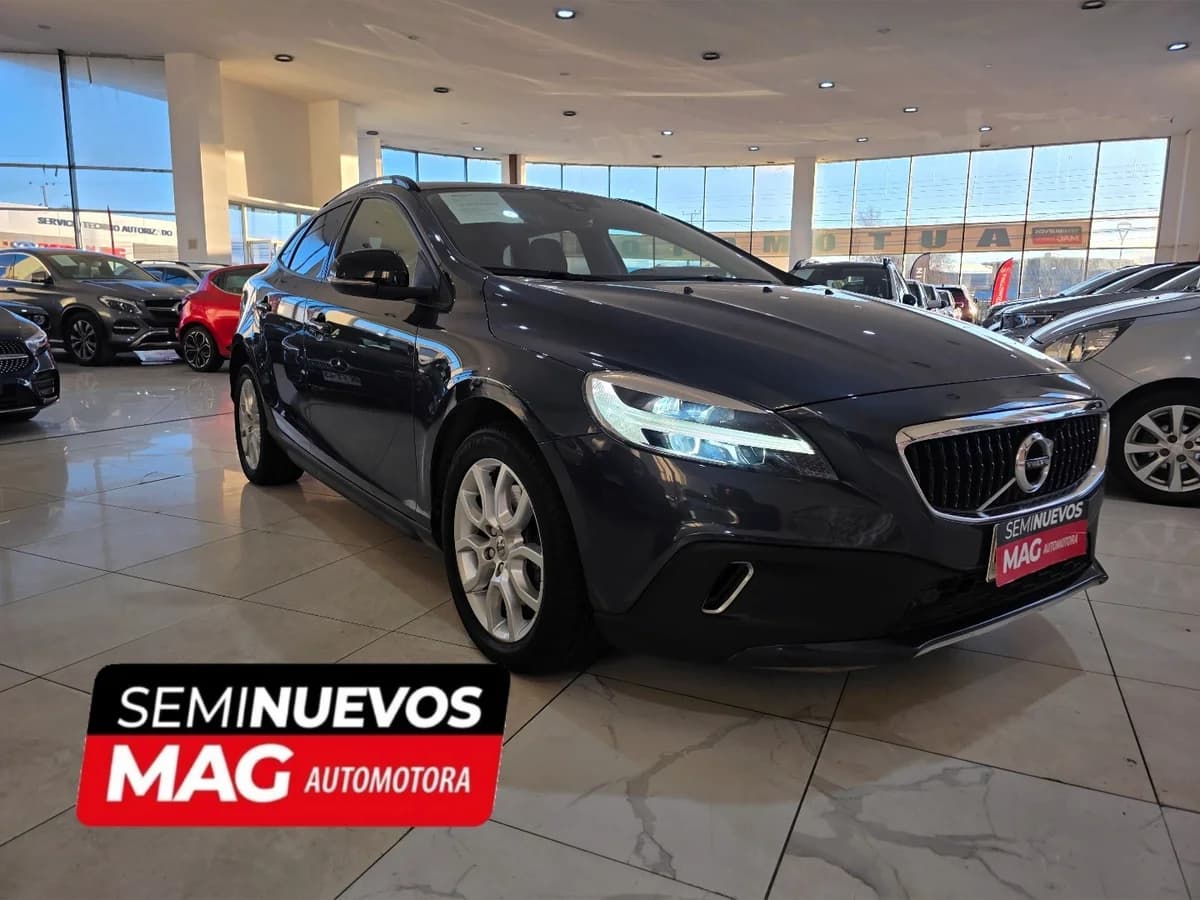 VOLVO V40 2.0 D2 DIESEL 2019 - Imagen 2