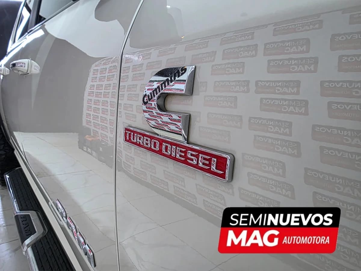 DODGE RAM 2500 6.7 LARAMIE DIESEL 4X4 CREW CAB DOB. CAB. AT 4P 2019 - Imagen 4