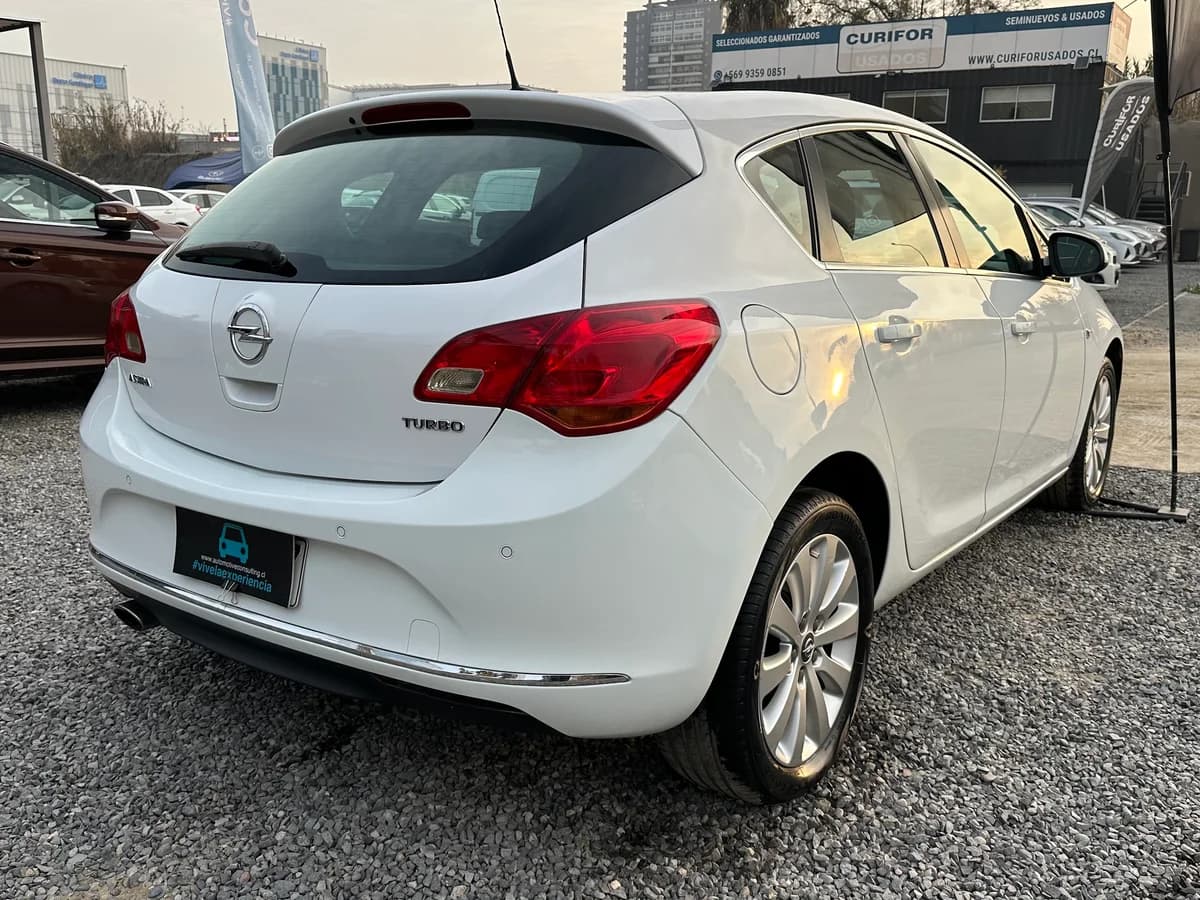 OPEL Astra HB 1.6 TURBO ENJOY R 2015 - Imagen 6