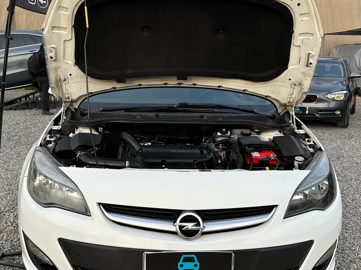 OPEL Astra HB 1.6 TURBO ENJOY R 2015 - Imagen 10