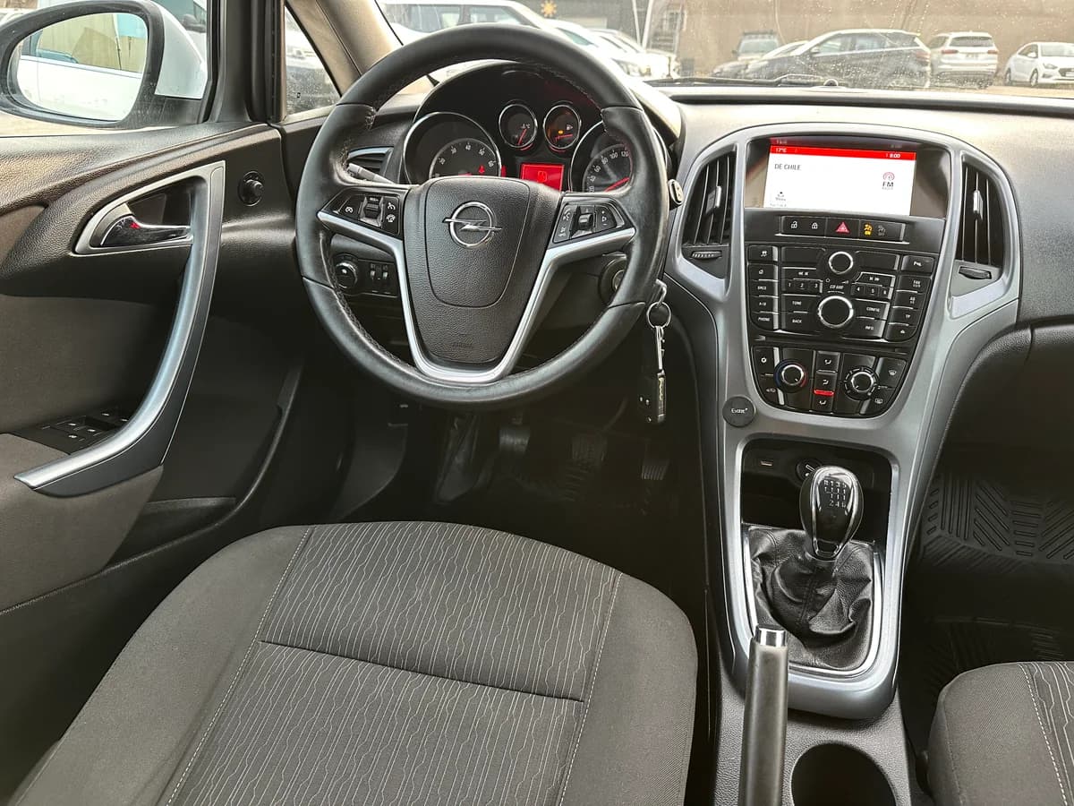 OPEL Astra HB 1.6 TURBO ENJOY R 2015 - Imagen 17