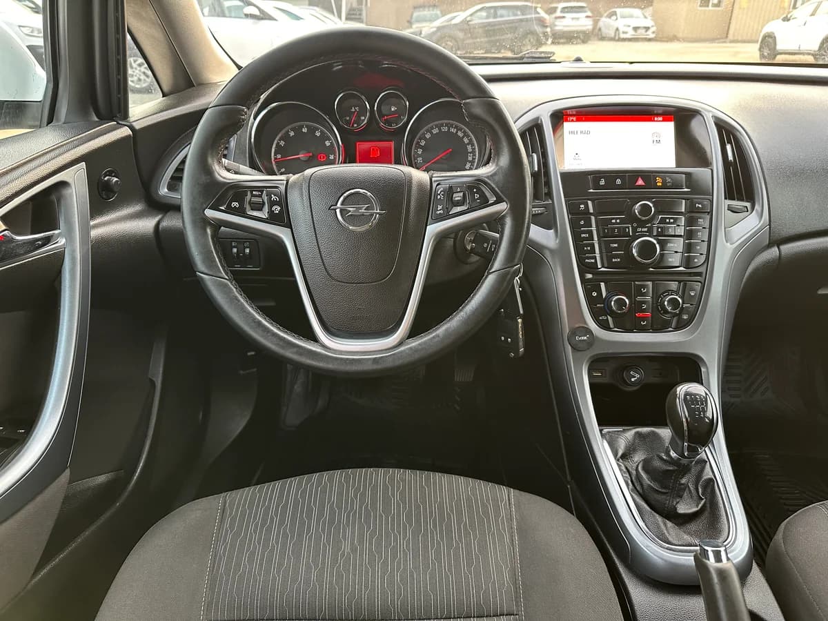 OPEL Astra HB 1.6 TURBO ENJOY R 2015 - Imagen 18
