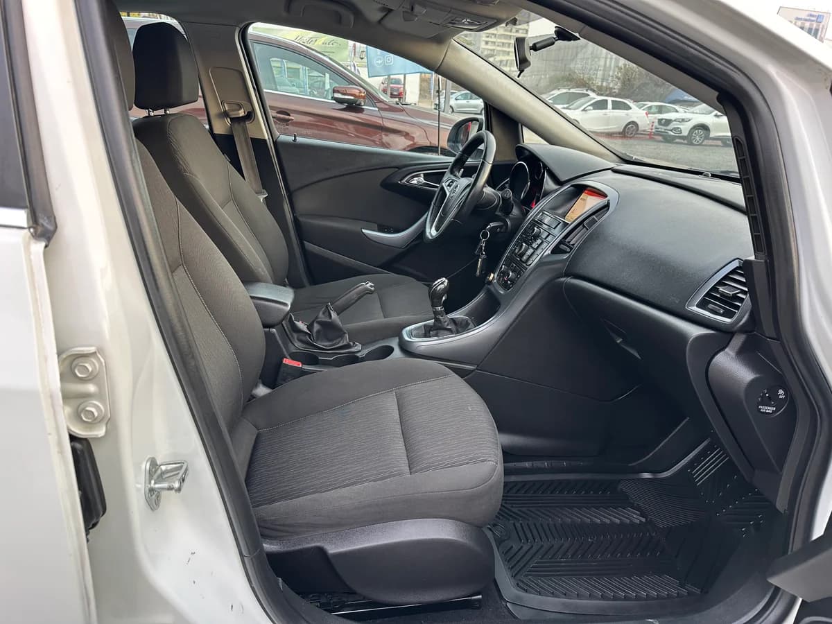 OPEL Astra HB 1.6 TURBO ENJOY R 2015 - Imagen 22