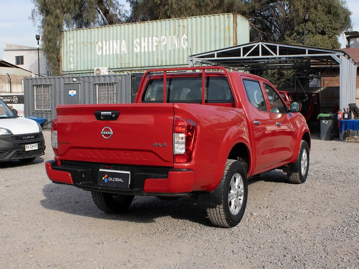 NISSAN NAVARA 4X4 - Imagen 6