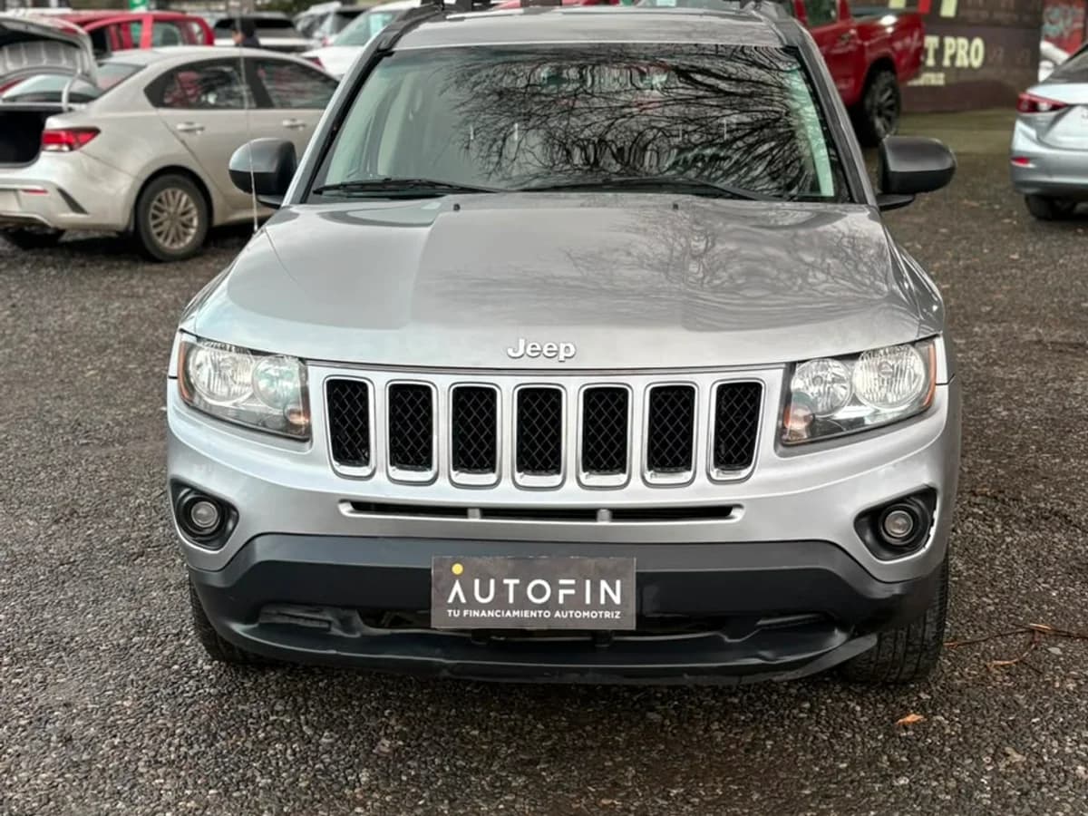 JEEP Compass 2.4 SPORT 2WD AT 5P 2015 - Imagen 3