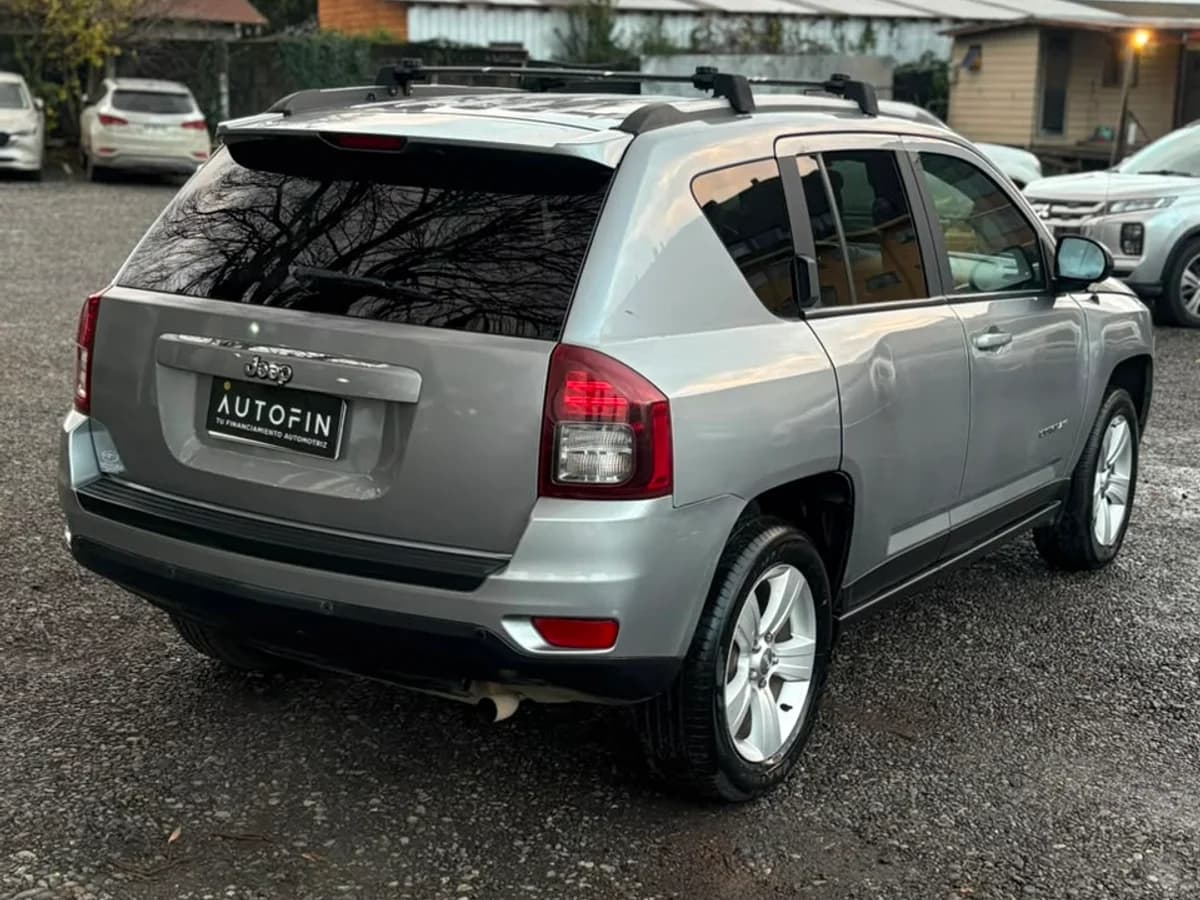 JEEP Compass 2.4 SPORT 2WD AT 5P 2015 - Imagen 9