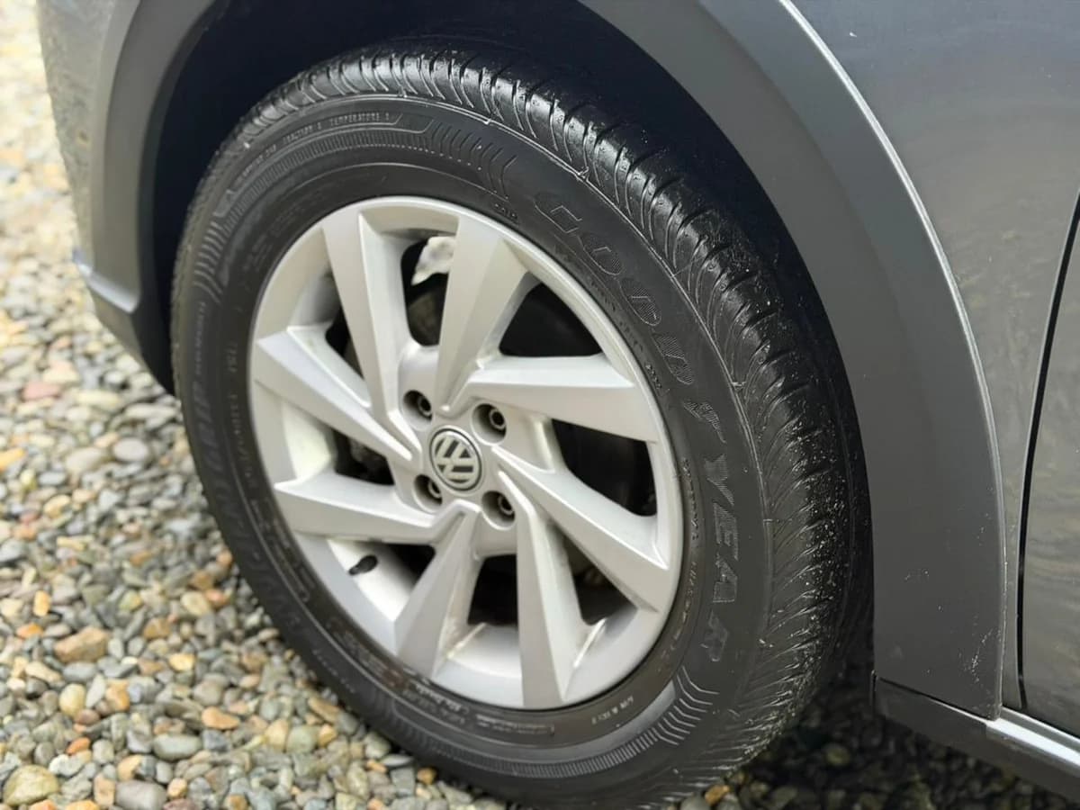 VOLKSWAGEN Saveiro COMFORTLINE MT 4X2 2022 - Imagen 9