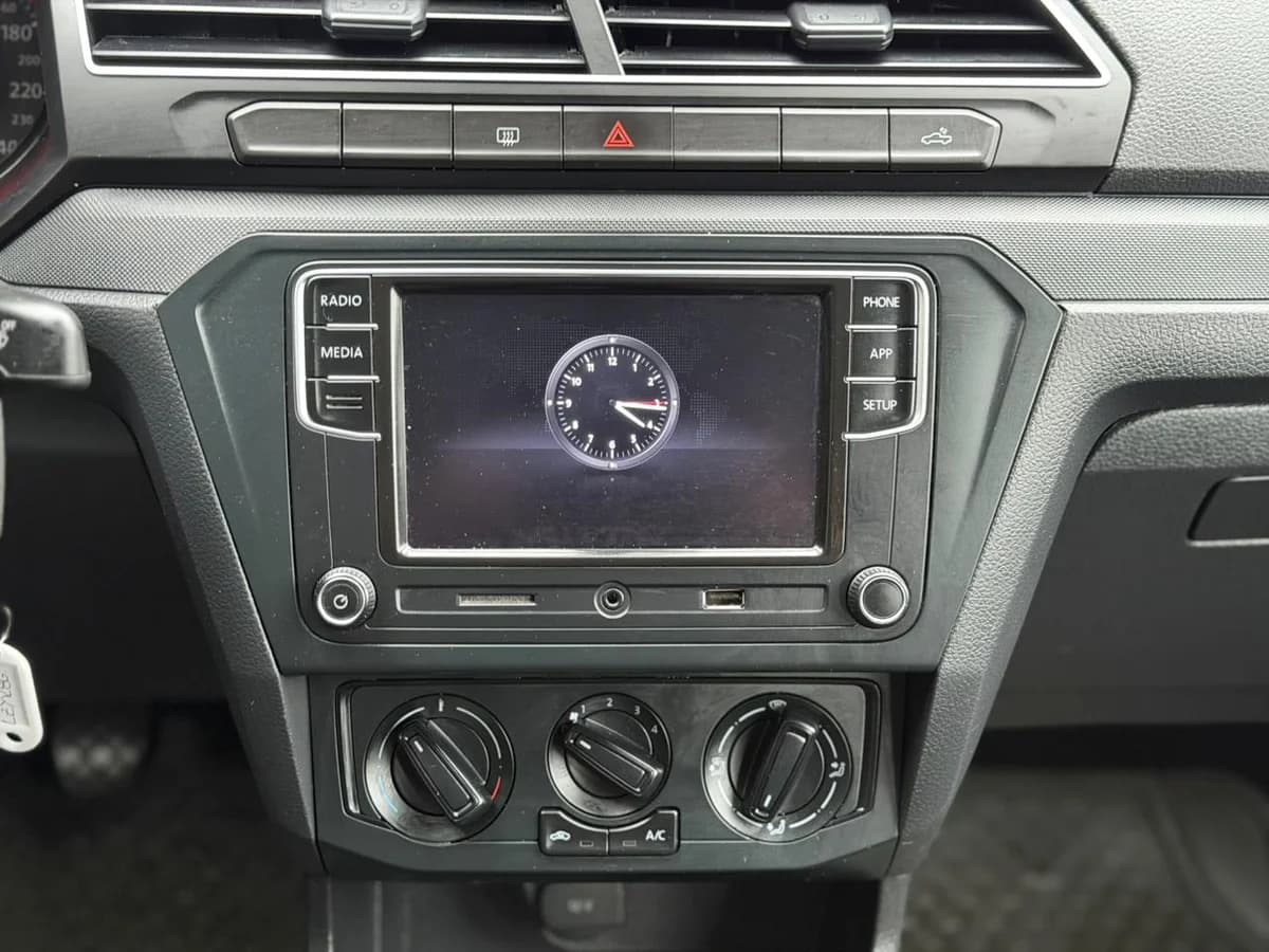 VOLKSWAGEN Saveiro COMFORTLINE MT 4X2 2022 - Imagen 18