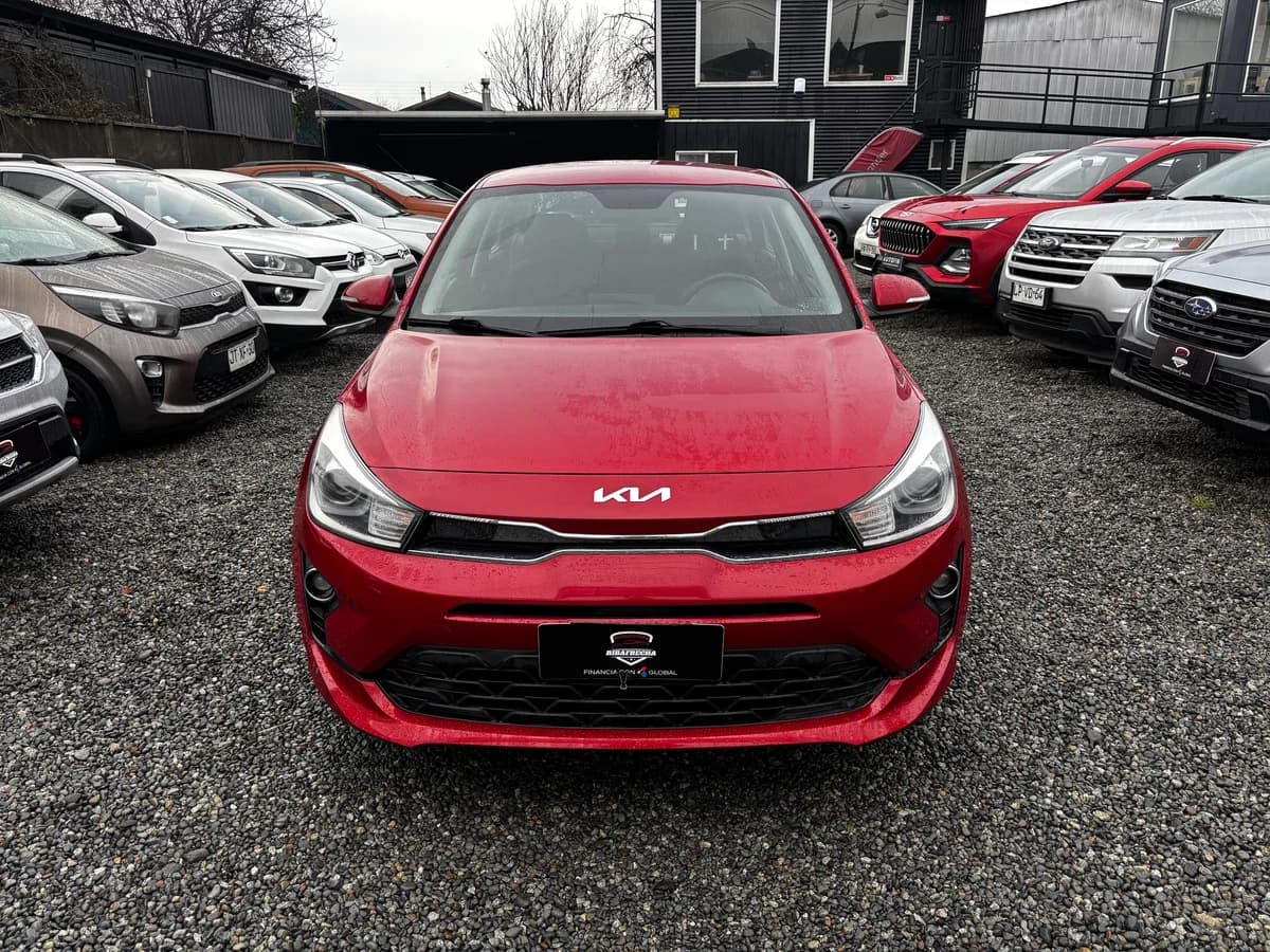 KIA Rio 4 1.4 LX 4X2 RI 6MT 4P 2023 - Imagen 1