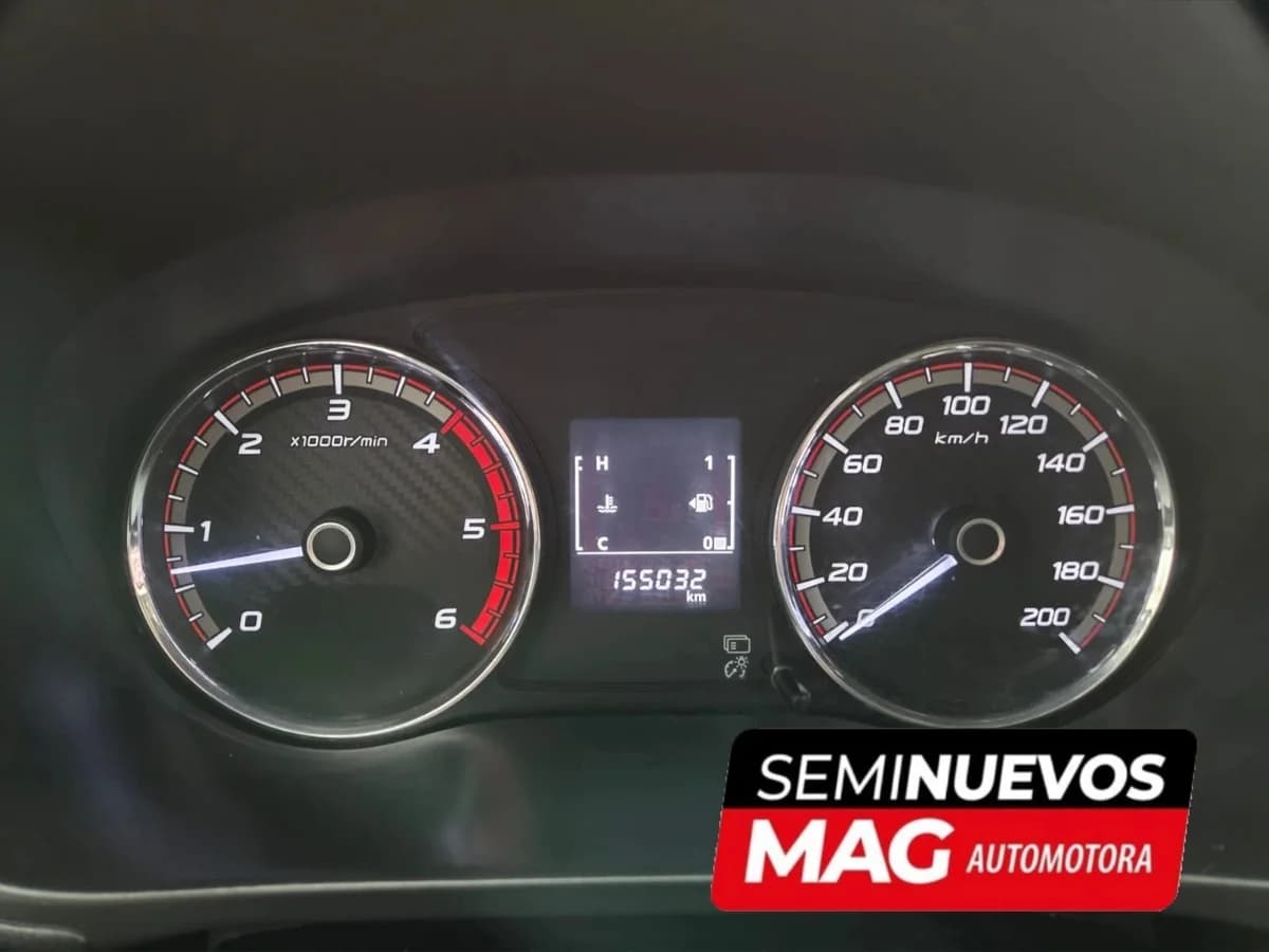 MITSUBISHI L200 2.4 DI-D 2020 - Imagen 12